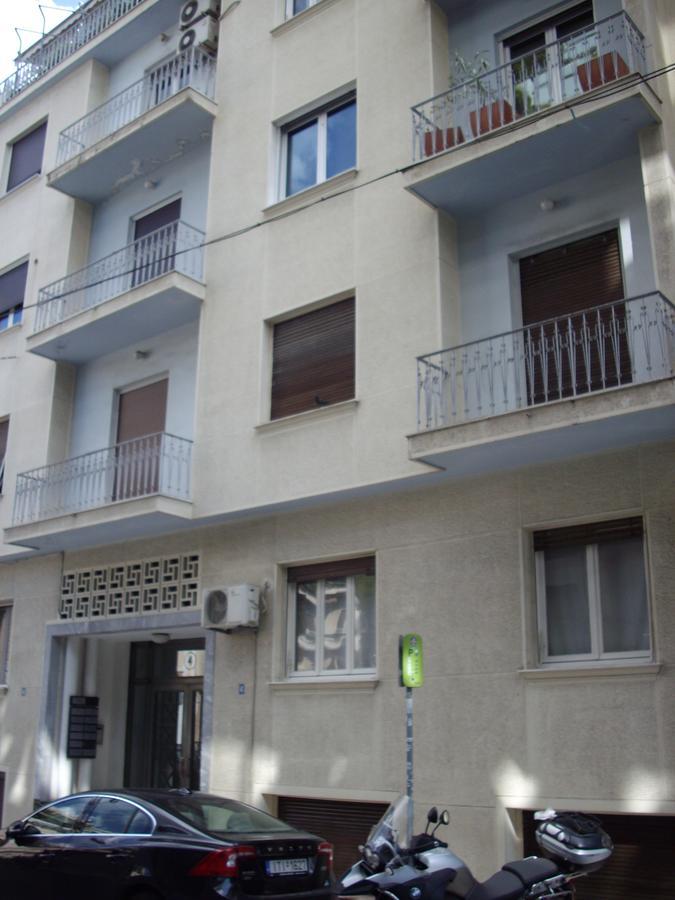Lilly'S Appartments Atene Esterno foto
